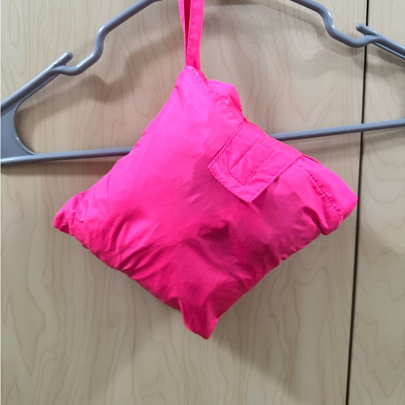 Cotopaxi packable windbreaker - Picture 4 of 4